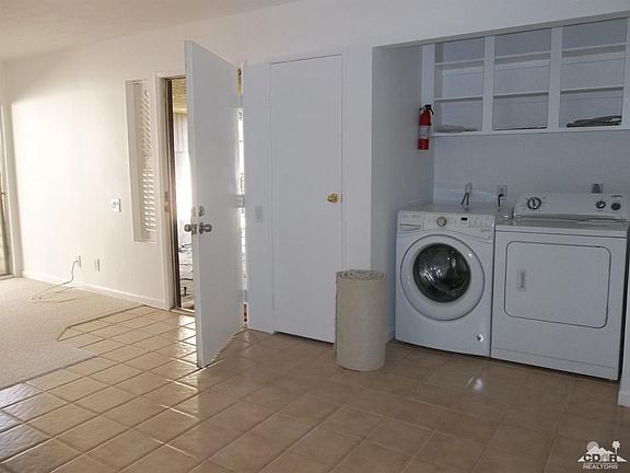 3rd image of 1461 Sunflower Cir S