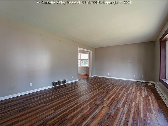 4th image of 1111 S Homewood Dr