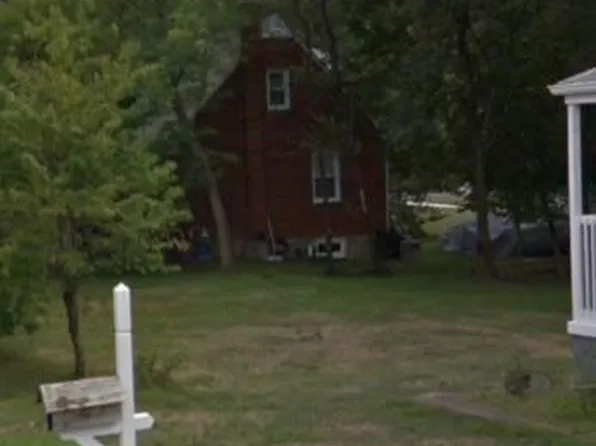 5513 Fisher Dr, Temple Hills, MD 20748