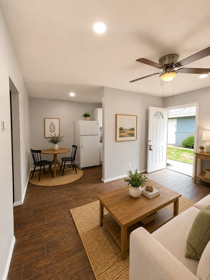150 N Calaveras St — Photo 3