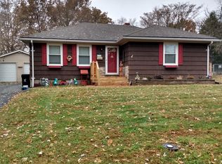 2120 Wyckoff St, Alton, IL 62002