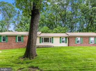 200 Magers Dr, Westminster, MD 21158