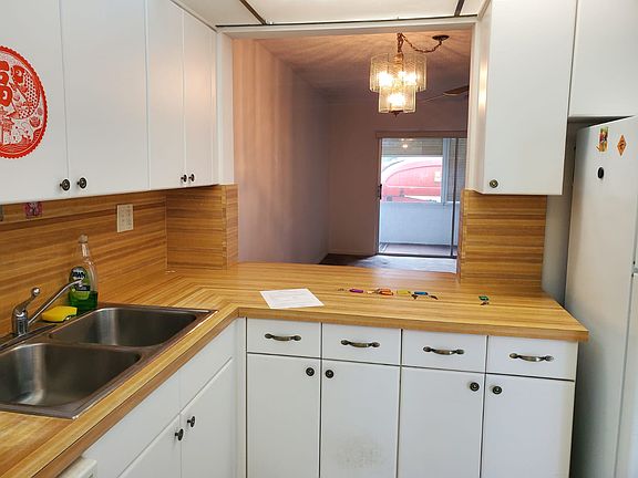 2nd image of 5100 SW 90th Ave APT 103