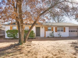 4827 7th St, Lubbock, TX 79416