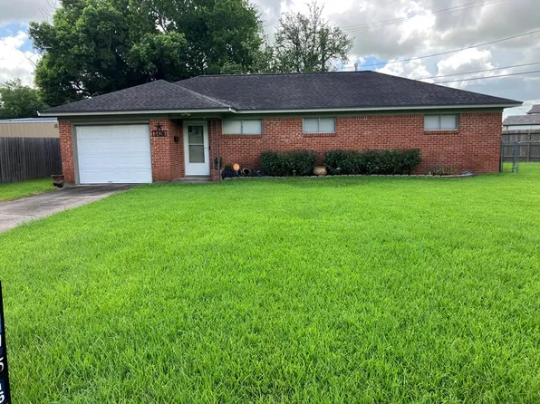 3420 Doris St, Bay City, TX 77414
