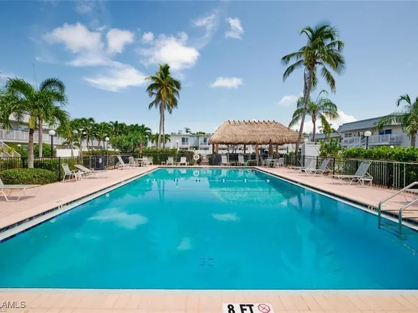 6777 Winkler Rd #160, Fort Myers, FL 33919