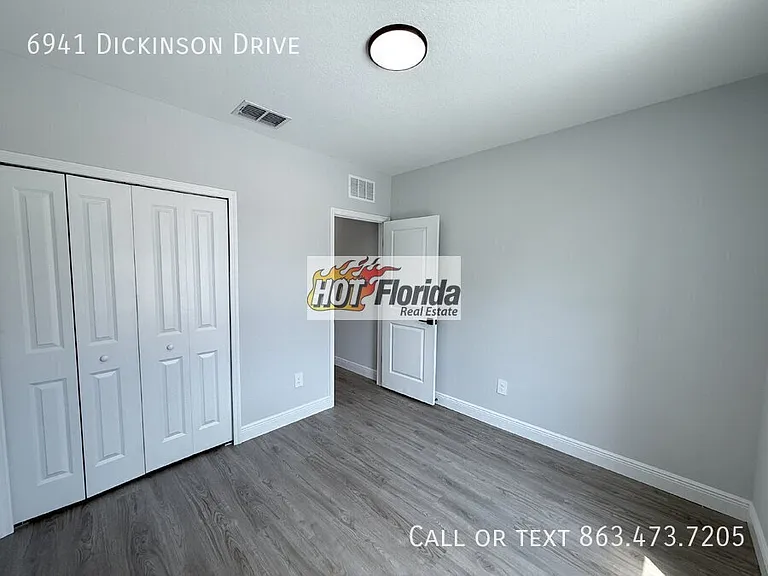 6941 Dickinson Dr — Photo 4