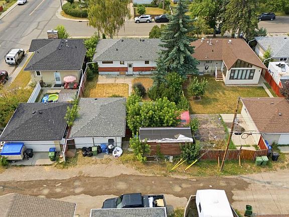 4th image of 2622 W 42nd St SE