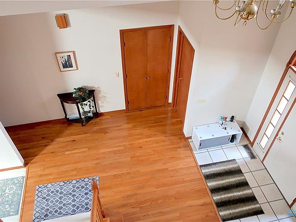 3rd image of 1405 Kensington Blvd