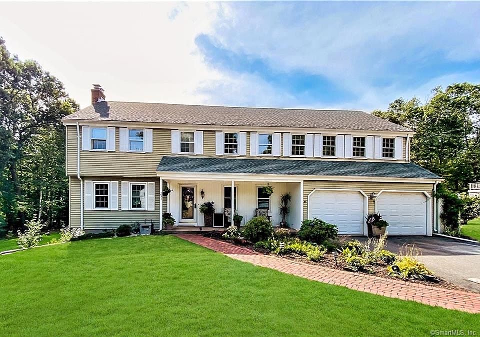 1st image of 253 Natchaug Dr