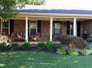 3901 Greenfield Ln, Owensboro, KY 42301