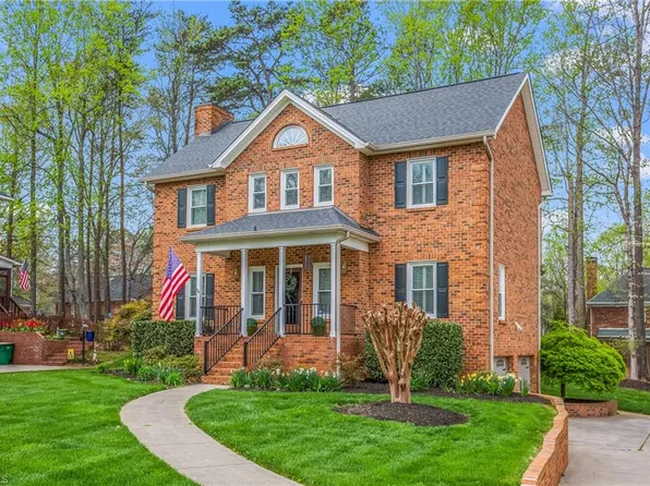 4540 Meeting House Ln, Clemmons, NC 27012