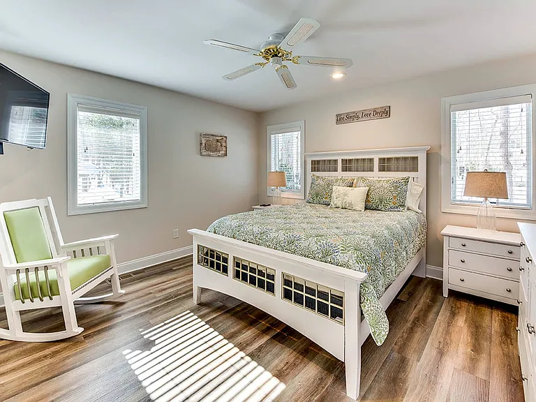 16 Woodedge Cir — Photo 14
