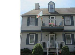 742 Westfield Dr #742, Cinnaminson, NJ 08077