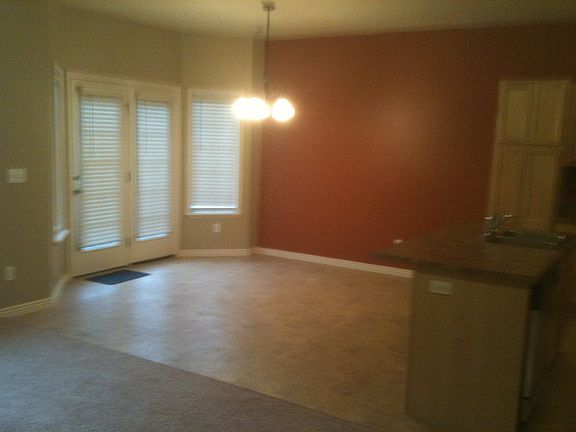 4th image of 1535 N August Dr #57