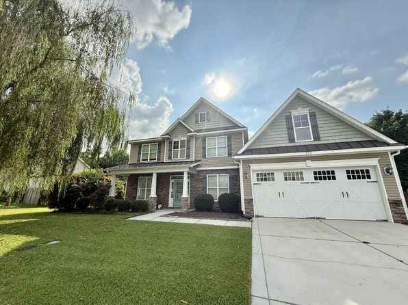 231 Southwoods Ln