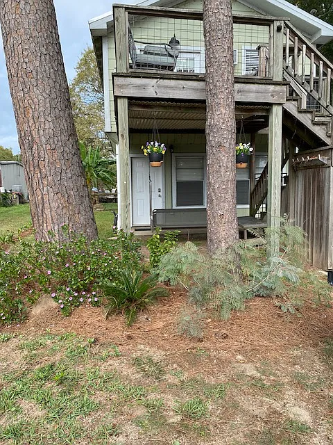 1 bed, 350 sqft, $900 — Photo 2