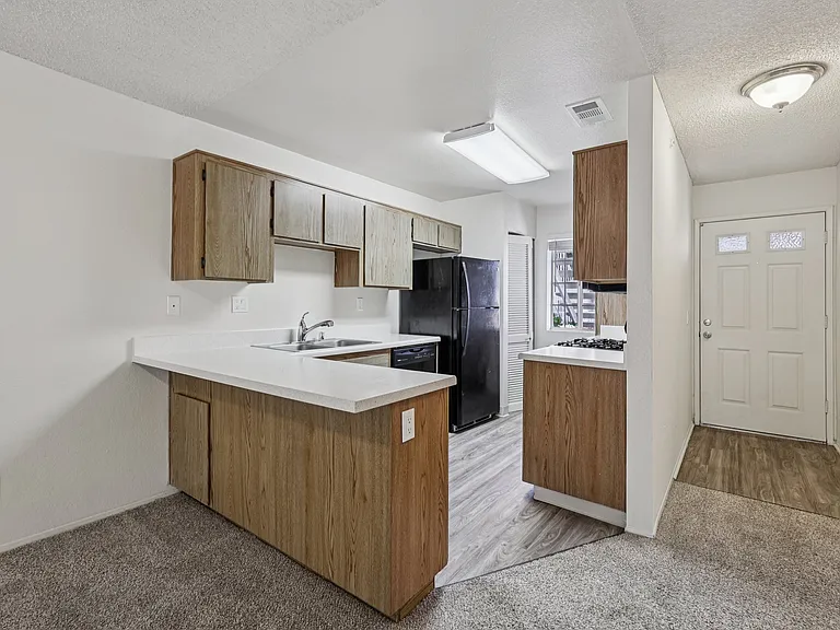 Non remodeled Unit