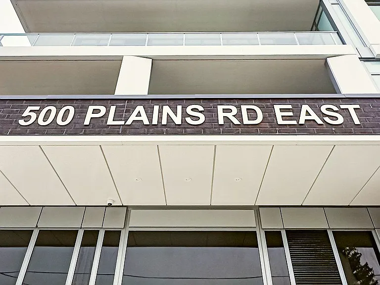 500 Plains Rd E #610 — Photo 4