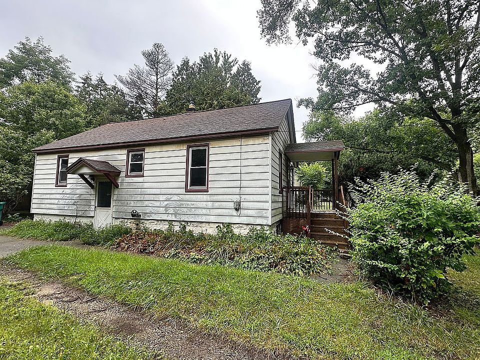 1st image of 4290 Collins Rd