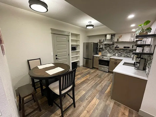 6710 Hillside Way — Photo 14
