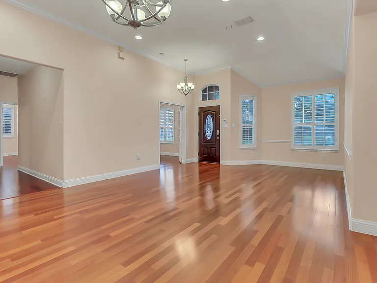 8505 Bayham Dr — Photo 9