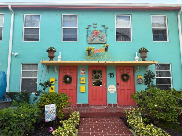15 N Ocean Breeze #4