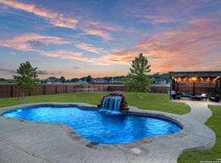 517 Saxet Trl, Spring Branch, TX 78070