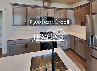413 S 97th Ave #1, Yakima, WA 98908
