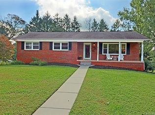 2 Fullam Dr, Arden, NC 28704