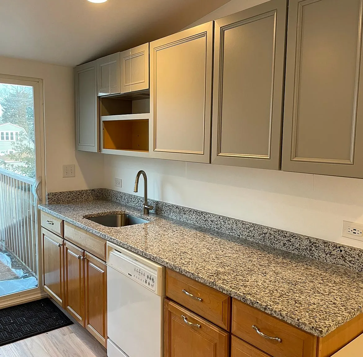 3419 N Keating Ave — Photo 2