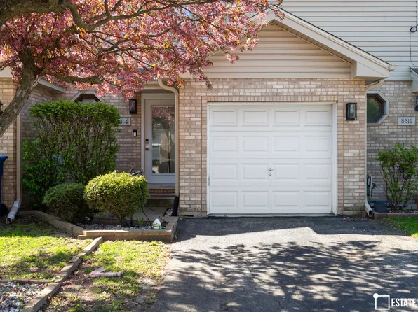 8314 W 95th St, Hickory Hills, IL 60457