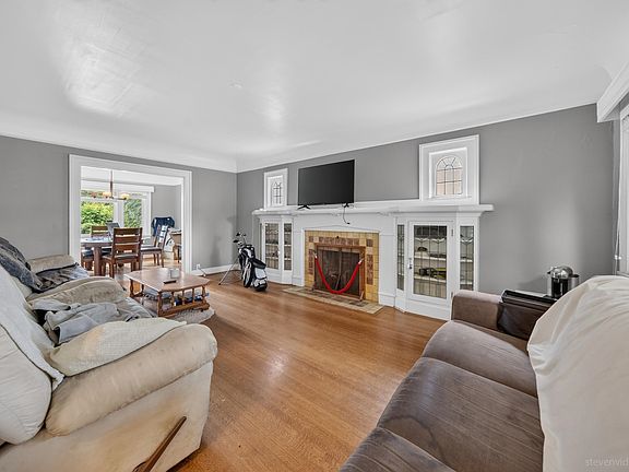 4th image of 3884 W 20th Ave