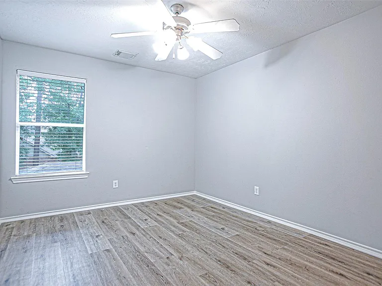 43 W Spindle Tree Cir — Photo 25