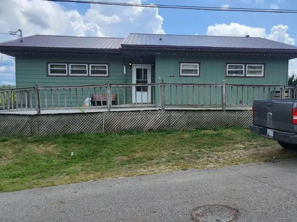 208 E Poplar St, Junction City, OH 43748