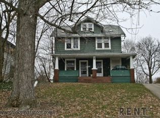 150 & 152 S Maple St, Akron, OH 44302