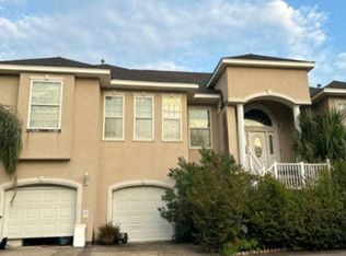 400 Normandy Dr, Nine Mile Pt, LA 70094