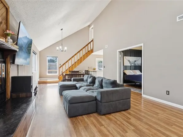 5496 Glenville Cir, Virginia Beach, VA 23464