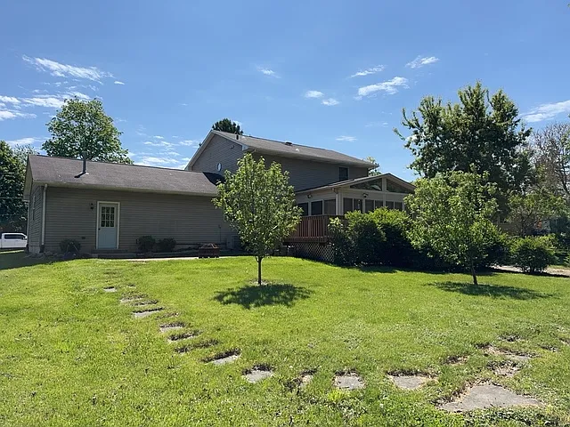 36420 N Tamarack Dr — Photo 3