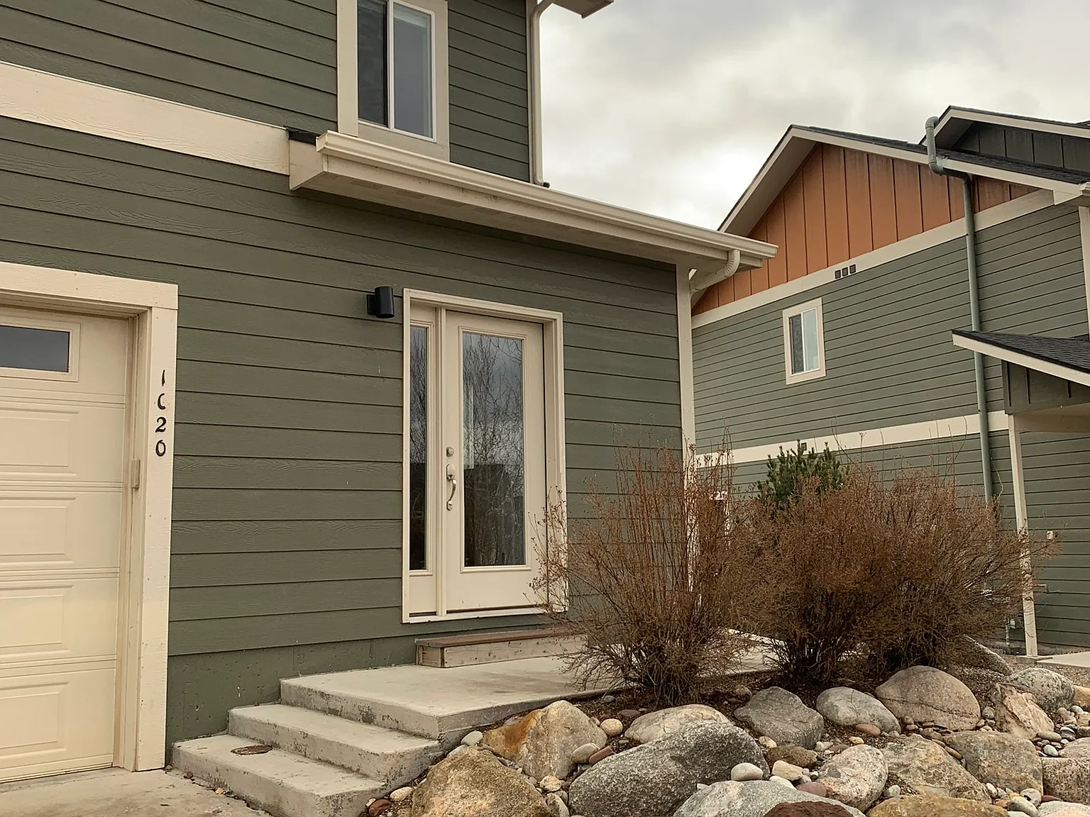 3 bed, 1714 sqft, $3,650 — Photo 4