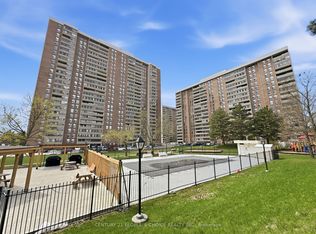 18 Knightsbridge Rd #2109, Brampton, ON L6T 3X5
