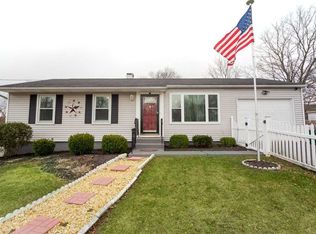 18 Fairfax Rd, Fishkill, NY 12524