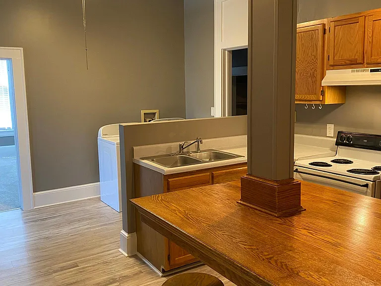 1224 Franklin Rd SW #2 — Photo 9