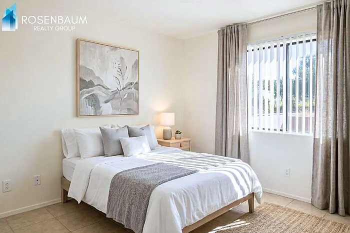 352 W Delano St #1 — Photo 6