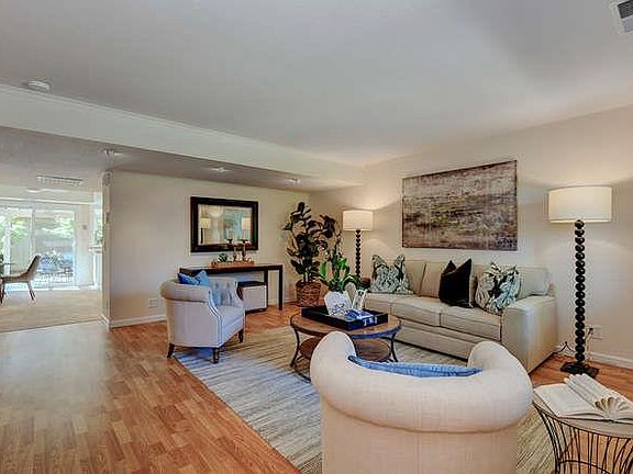 5th image of 6023 Calle De Felice