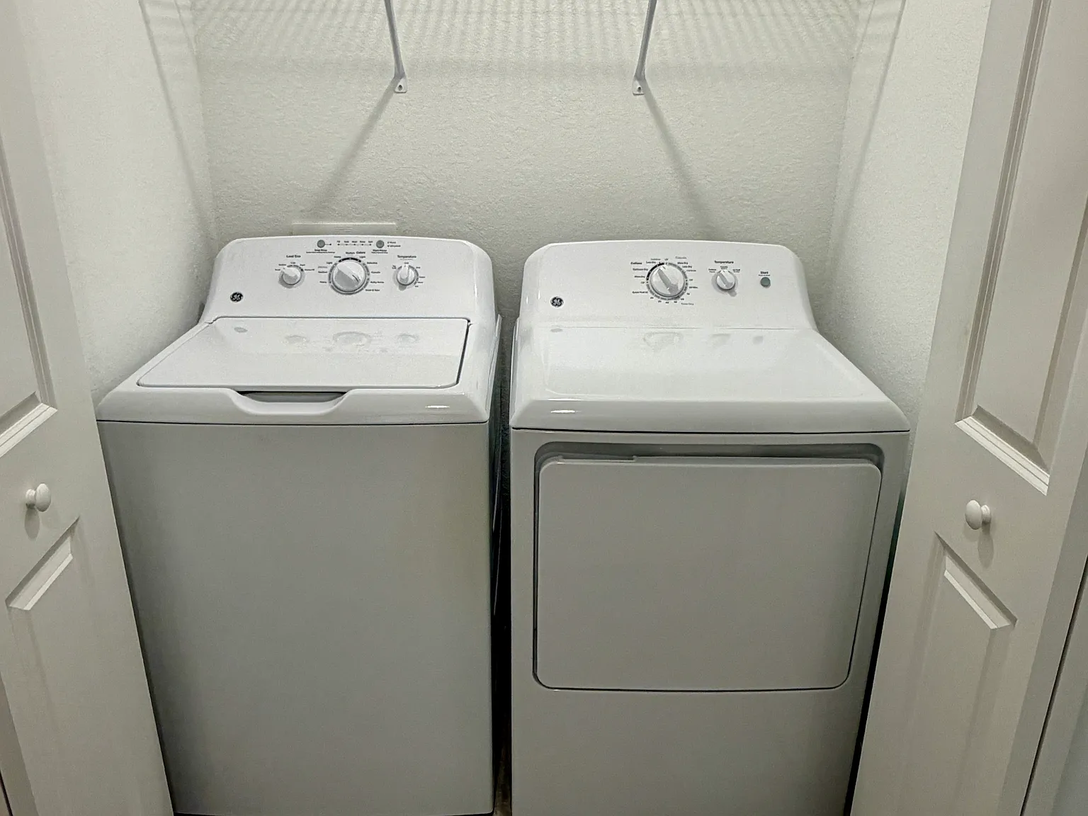 2 bed, 1154 sqft, $2,100 — Photo 4