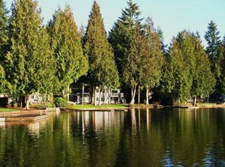 1900 Lakemoor Pl SW, Olympia, WA 98512