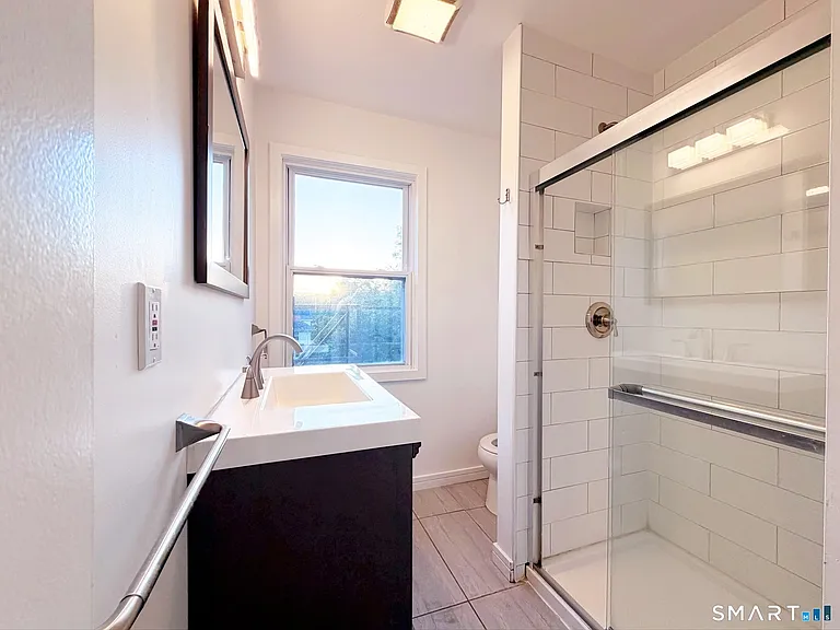 310 Alden Ave #B — Photo 15