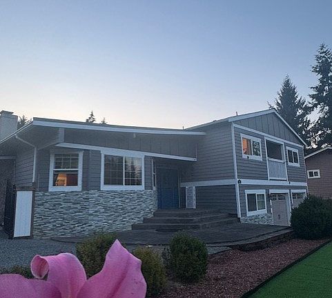 2nd image of 3605 175th Ct NE