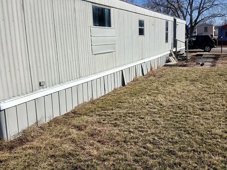 710 Mill Rd #17 — Photo 2